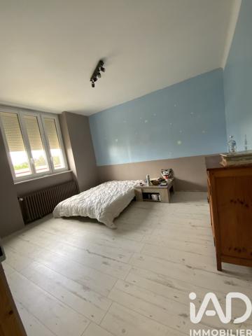 Maison à vendre 5 pièces 117 m² Châteauneuf-la-Forêt
