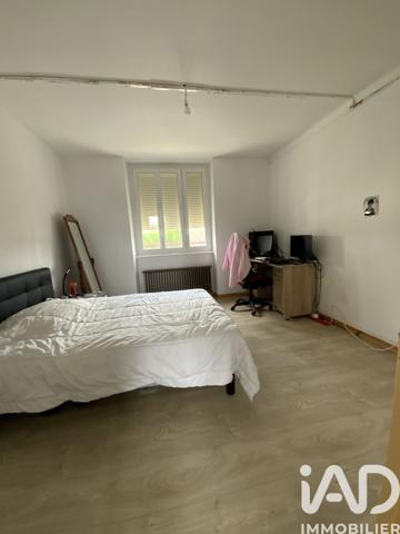 Maison à vendre 5 pièces 117 m² Châteauneuf-la-Forêt