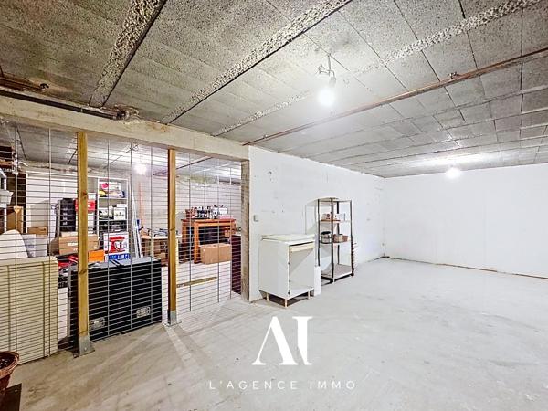 BAISSE DE PRIX - 500m Frontière - Maison T7 Jardin véranda T2 indépendant sous sol complet 74 580 Viry
