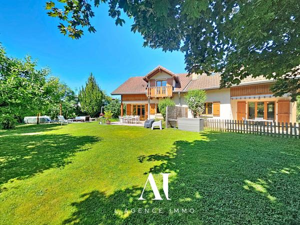 Maison T7 2 logements Jardin véranda sous sol complet 74 580 Malagny