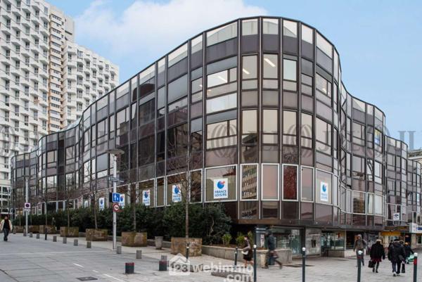 Local 120 m² à Rennes 35000