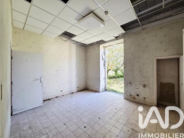 Immeuble à vendre 2 000 m² Mirebeau
