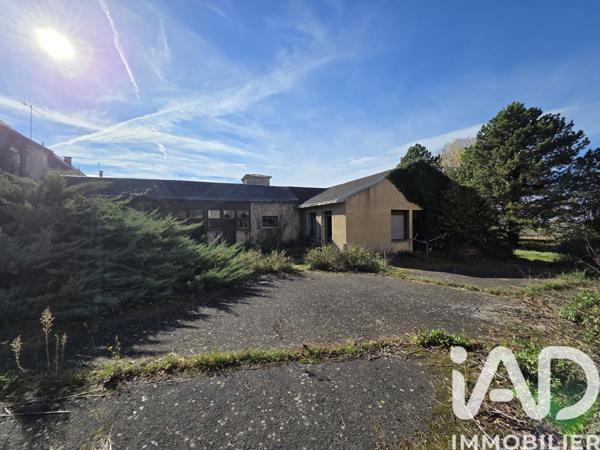 Immeuble à vendre 2 000 m² Mirebeau