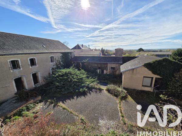 Immeuble à vendre 2 000 m² Mirebeau