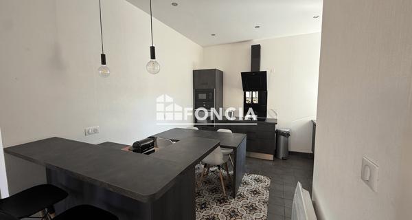 Location Appartement meublé 6 pièces 107.66 m² - Charleville-mézières 08000