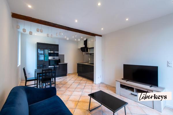 🏡 Beau 2 pièces + bureau – Centre de L’Isle-sur-la-Sorgue