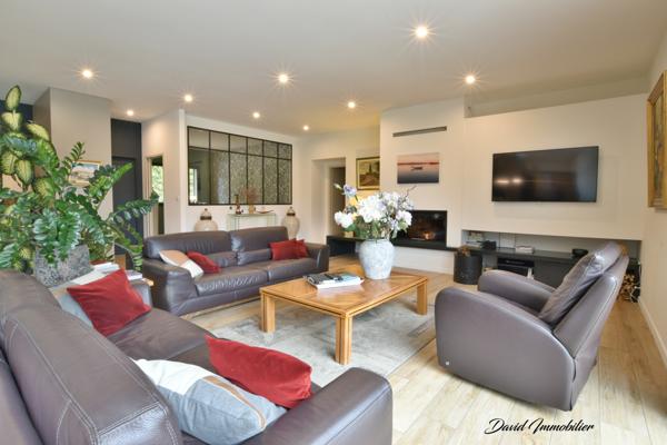 Le Soler (66270) SUPERBE VILLA PLAIN PIED + DÉPENDANCES | LE SOLER (66)