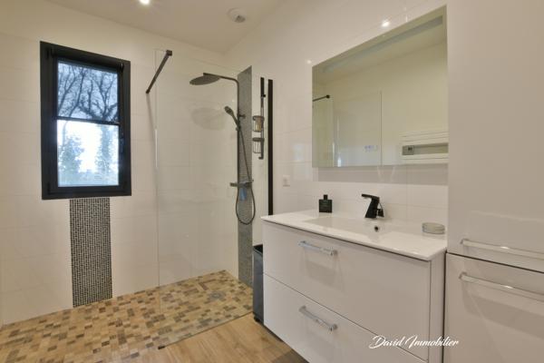 Le Soler (66270) SUPERBE VILLA PLAIN PIED + DÉPENDANCES | LE SOLER (66)