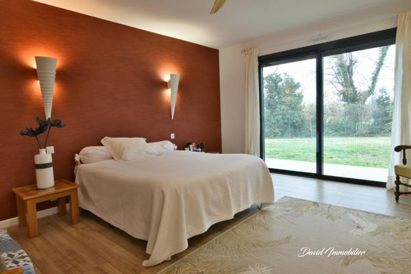 Le Soler (66270) SUPERBE VILLA PLAIN PIED + DÉPENDANCES | LE SOLER (66)