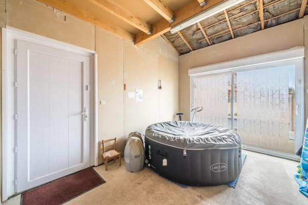Maison 104 m² à Adissan 34230
