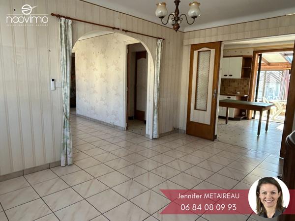 Plain-pied 2/3 chambres au cœur du bourg sur belle parcelle