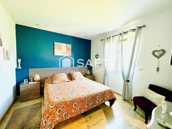 Superbe maison de plain pied avec piscine