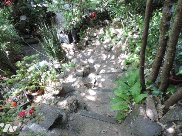 MAISON DE BOURG A BELLE ISLE EN TERRE