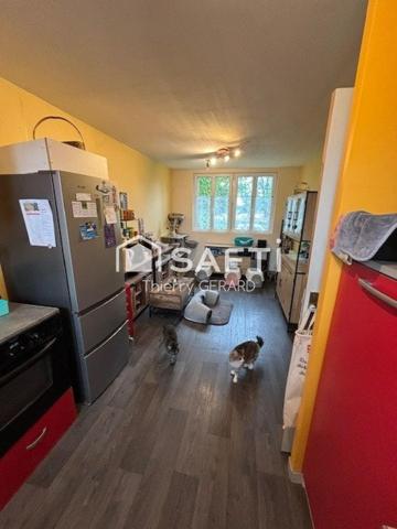 Maison sur sous-sol ,au calme ,dans la commune de champignelles a quelques minutes a pieds du centre du village .