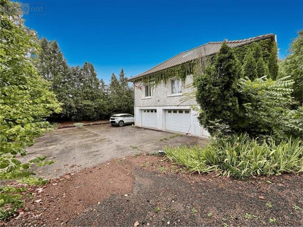 Maison à vendre à Chasseneuil-du-Poitou dans la Vienne (86360), ref : VM414-86001