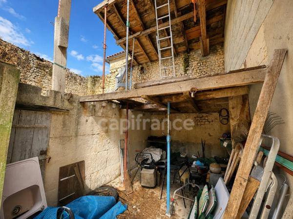 Ancien corps de ferme rénové – 3 chambres – Plein sud – Fort potentiel d’agrandissement