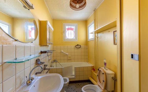 Maison à vendre    4 pièces •  Gujan-Mestras