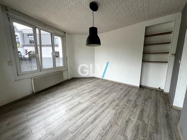 Maison 1930 Semi-individuelle 86 m2 Habitable , Wattignies