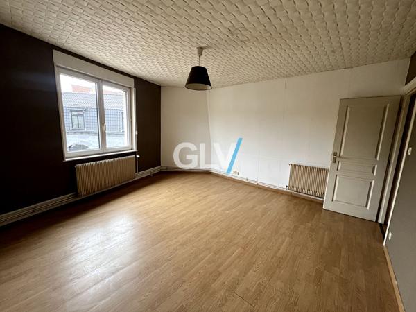 Maison 1930 Semi-individuelle 86 m2 Habitable , Wattignies