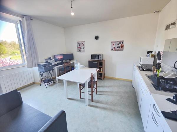 Appartement à louer 2 pièces ROSTRENEN (22)