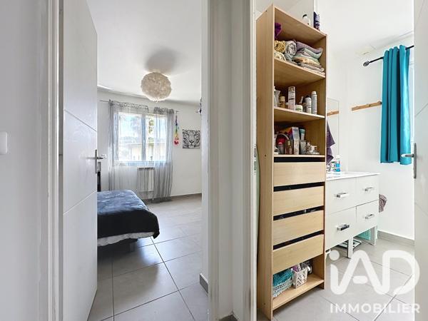 Maison à vendre 4 pièces 75 m² Gignac-la-Nerthe