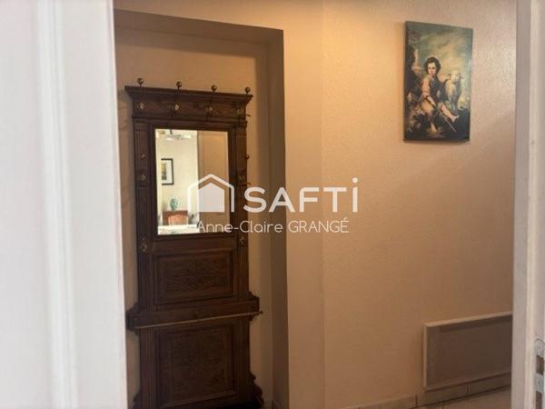 Maison de ville élégante, à proximité de toutes les commodités