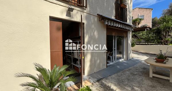 À vendre Appartement 4 pièces 98.86 m² - Hyères 83400