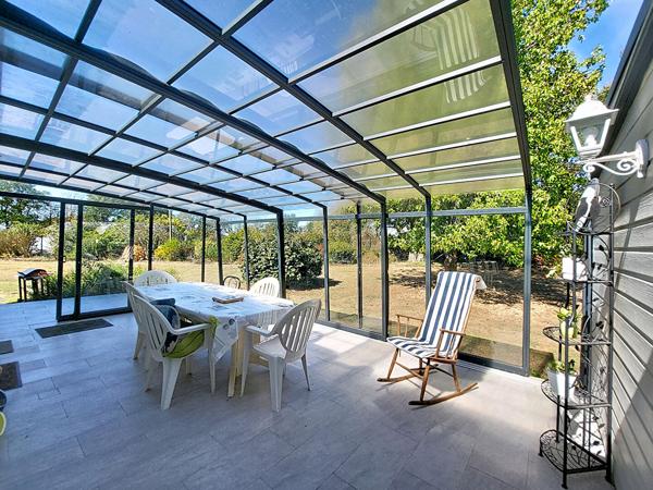 Maison traditionnelle à Carquefou - Un havre de paix sur un terrain arboré