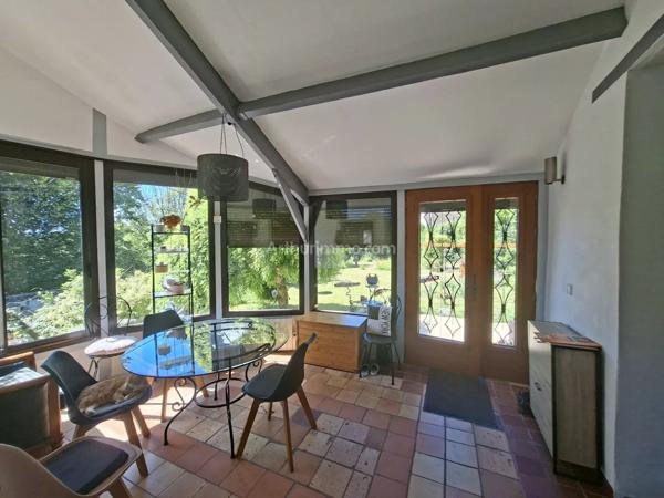 Vente                                                      Maison
                        
                     5 pièces                      104 m2                     à Gisors