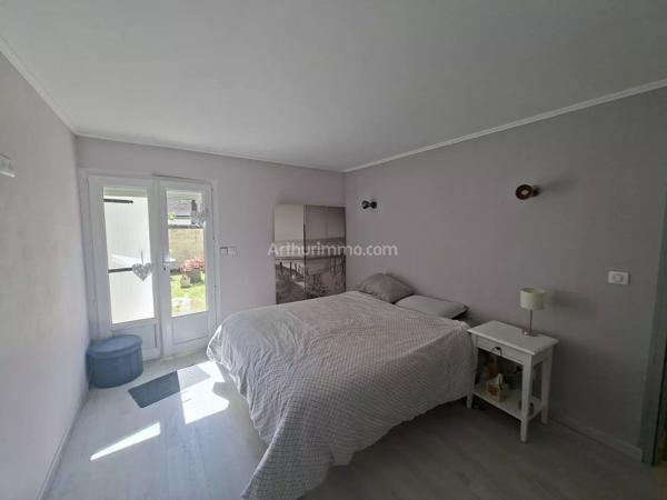 Vente                                                      Maison
                        
                     5 pièces                      104 m2                     à Gisors