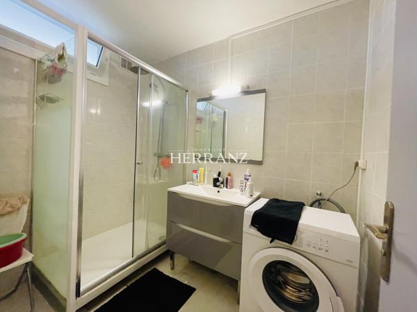 Appartement T4 (3ch) de 75m2 avec 4 balcons en parfait état Détails des diagnostics énergétiques
