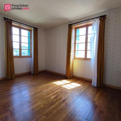 Maison Montsauche Les Settons 6 pièces 143 m2