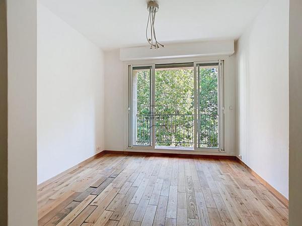 MARSEILLE ( 13002) - VIEUX PORT/HOTEL DE VILLE - Exclusivité - TYPE 2 + BALCON