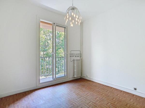 MARSEILLE ( 13002) - VIEUX PORT/HOTEL DE VILLE - Exclusivité - TYPE 2 + BALCON