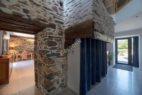 Maison de prestige à vendre à Amanlis - 5 pièces, grand terrain, charme et volume