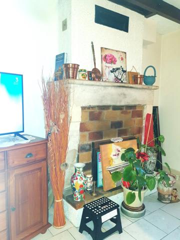 SAINT AIGULIN (17) a vendre 4 appartements loués plus garages,