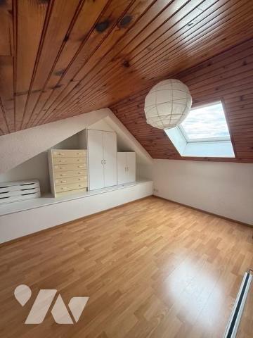 ANGERS GARE/PASSERELLE T4 AU DERNIER ETAGE