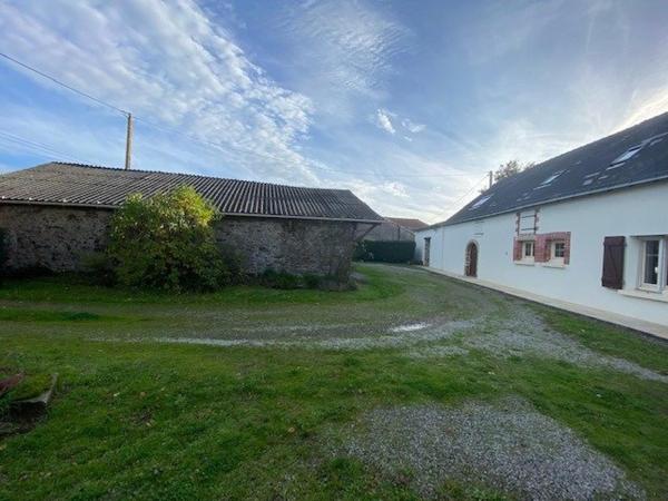 COUERON- Maison 10 pièces, 6 chambres sur une parcelle de 9335 m²