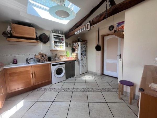 COUERON- Maison 10 pièces, 6 chambres sur une parcelle de 9335 m²