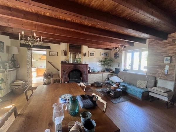 COUERON- Maison 10 pièces, 6 chambres sur une parcelle de 9335 m²
