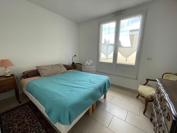 CHAVILLE - RER C - Duplex de 3 pièces avec terrasse €299 000 ** - Référence 656-C