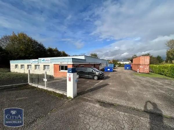 Immeuble à vendre 1250m² Envermeu (76630)