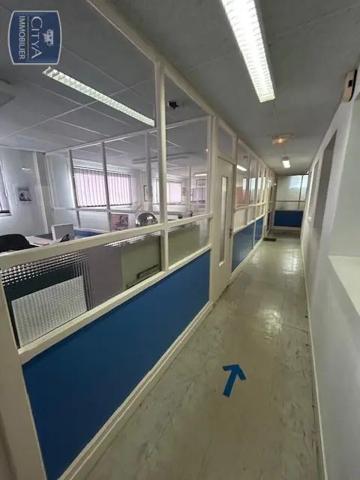 Immeuble à vendre 1250m² Envermeu (76630)