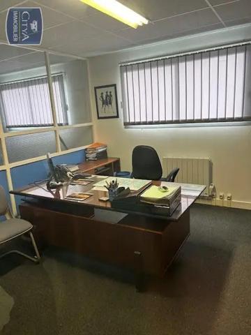 Immeuble à vendre 1250m² Envermeu (76630)