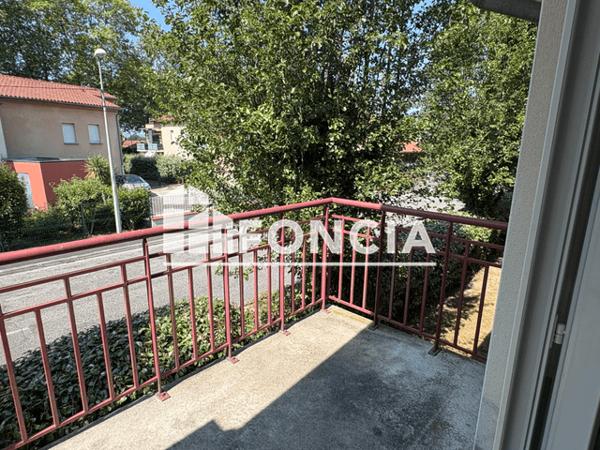Location Appartement 3 pièces 55.7 m² - 1 RUE COTTAGE DES TOURTERELLES Pau 64000