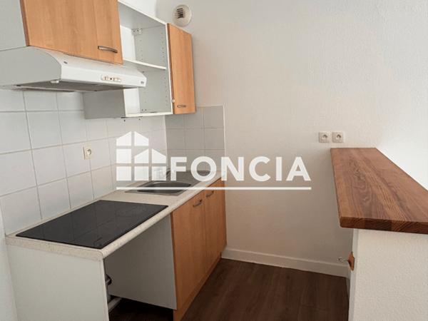 Location Appartement 3 pièces 55.7 m² - 1 RUE COTTAGE DES TOURTERELLES Pau 64000
