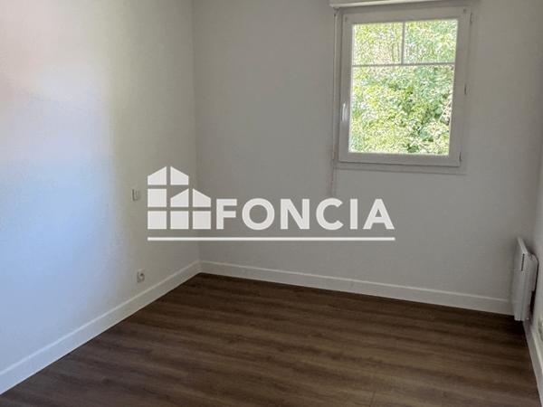 Location Appartement 3 pièces 55.7 m² - 1 RUE COTTAGE DES TOURTERELLES Pau 64000