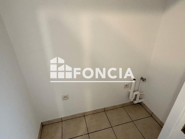 Location Appartement 3 pièces 55.7 m² - 1 RUE COTTAGE DES TOURTERELLES Pau 64000