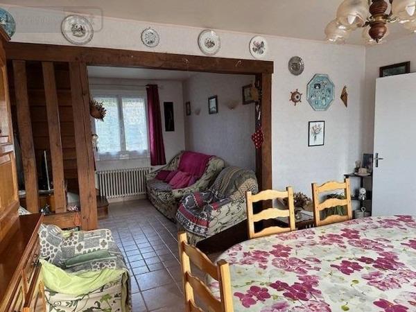 Pavillon à vendre à Mesnières-en-Bray en Seine-Maritime (76270), ref : H643