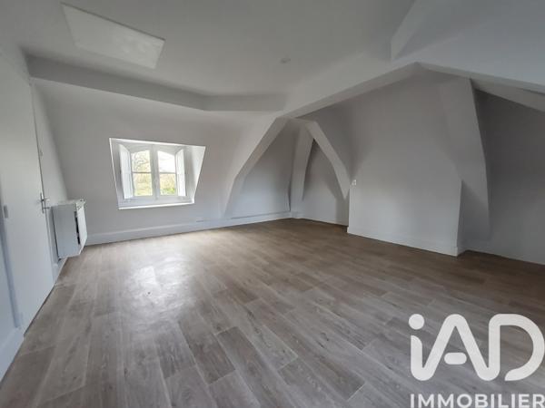 Maison à vendre 6 pièces 222 m² Saint-Barthélemy-d'Anjou